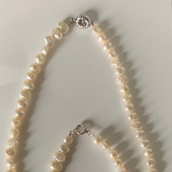Vintage freshwater pearl necklace & bracelet - Picture 2 of 3